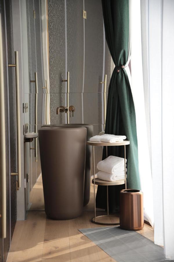 The Veil Hotel Nur-Sultan  Exterior photo Bathroom