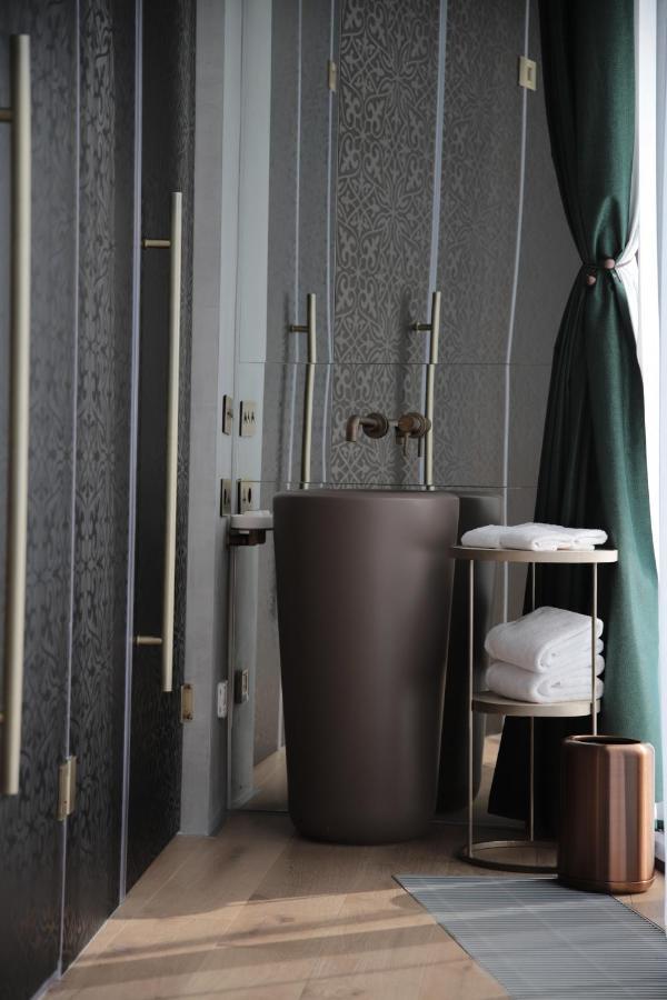 The Veil Hotel Nur-Sultan  Exterior photo Bathroom